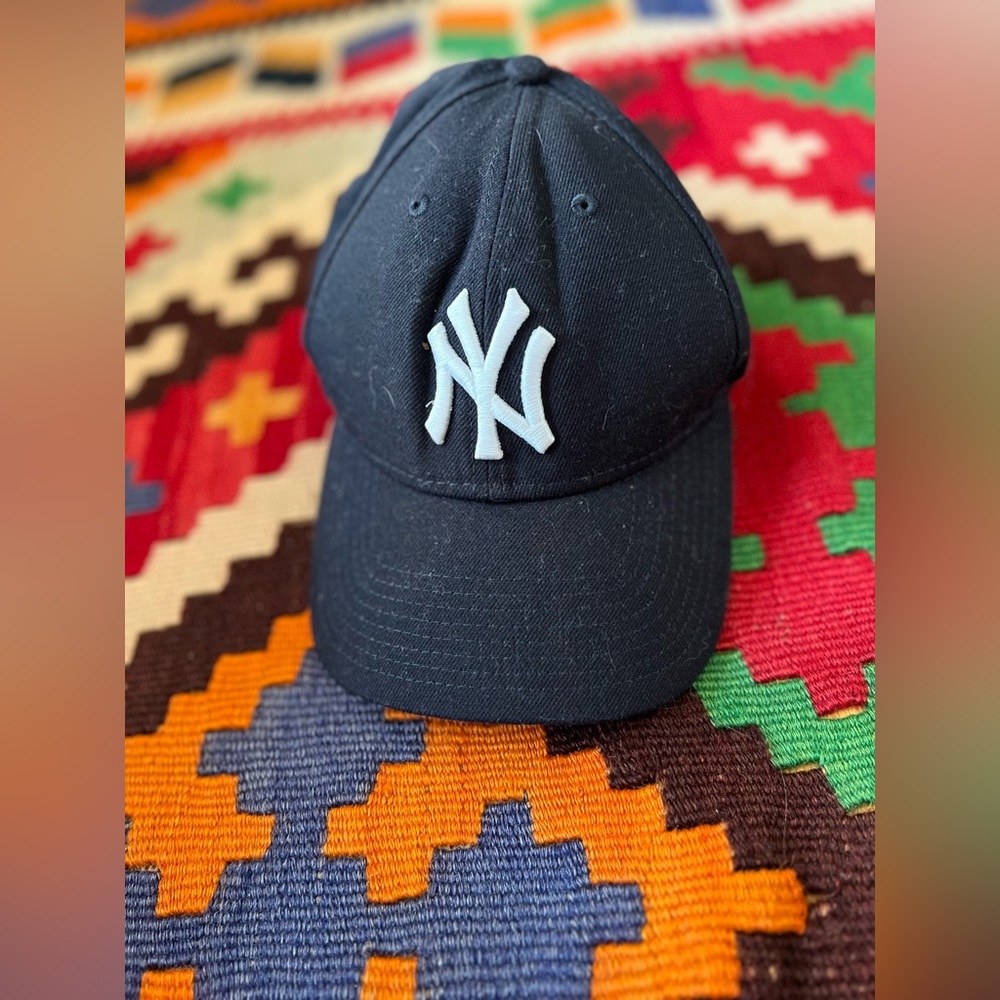 YANKEES CAP